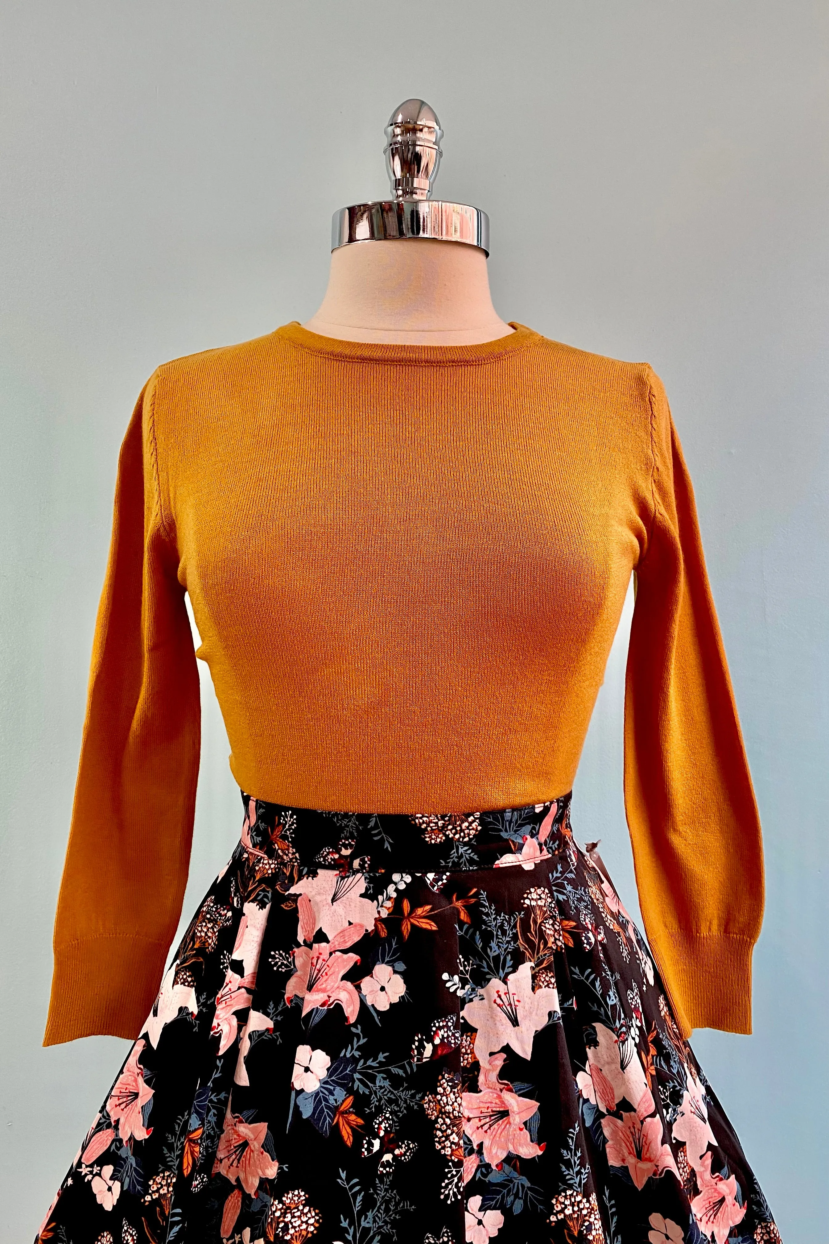 Bronze Knit Pullover Sweater