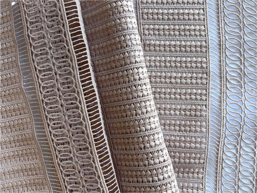 Couture Sophisticated Rosy French Bisque Guipure Lace Fabric