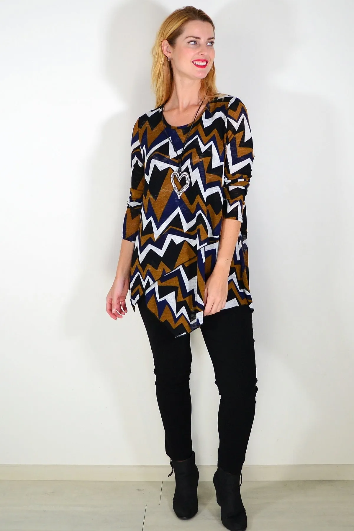 Double Layered Zig Zag Tunic Top