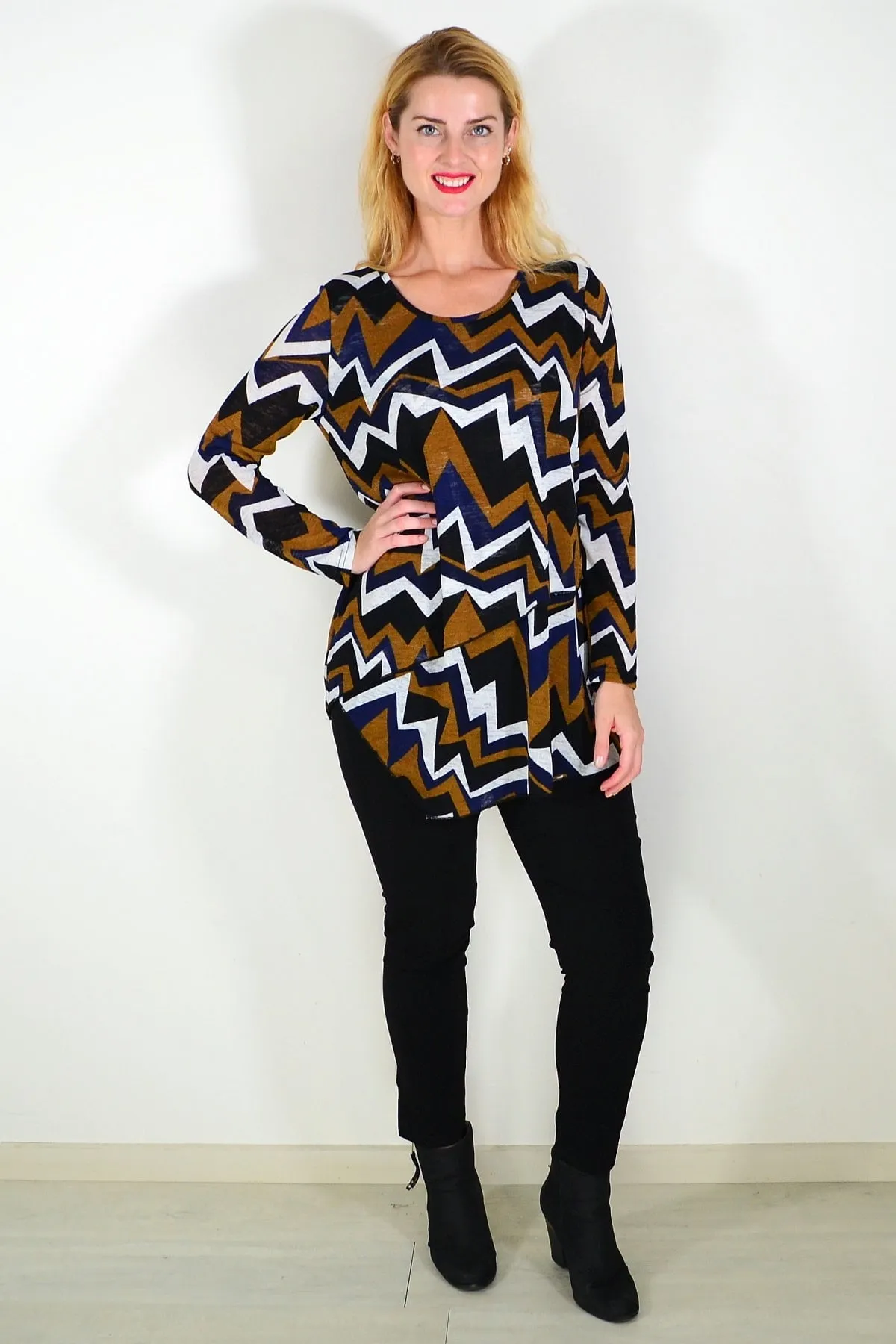 Double Layered Zig Zag Tunic Top