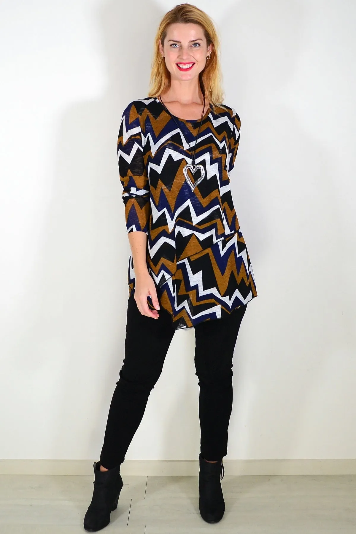 Double Layered Zig Zag Tunic Top