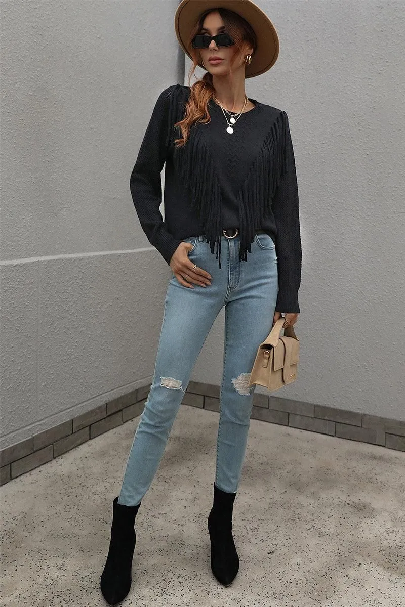 FRONT TASSEL DETAILED KNIT SWEATER TOP