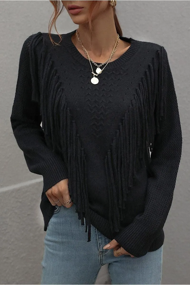 FRONT TASSEL DETAILED KNIT SWEATER TOP