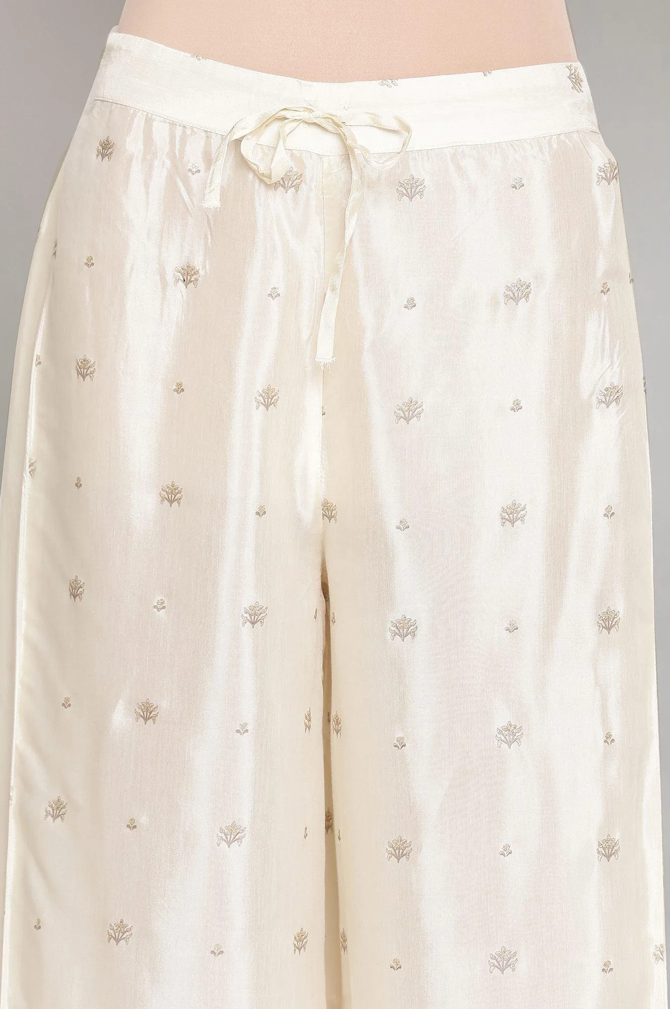 Green Embroidered kurta-Flared Pants Set