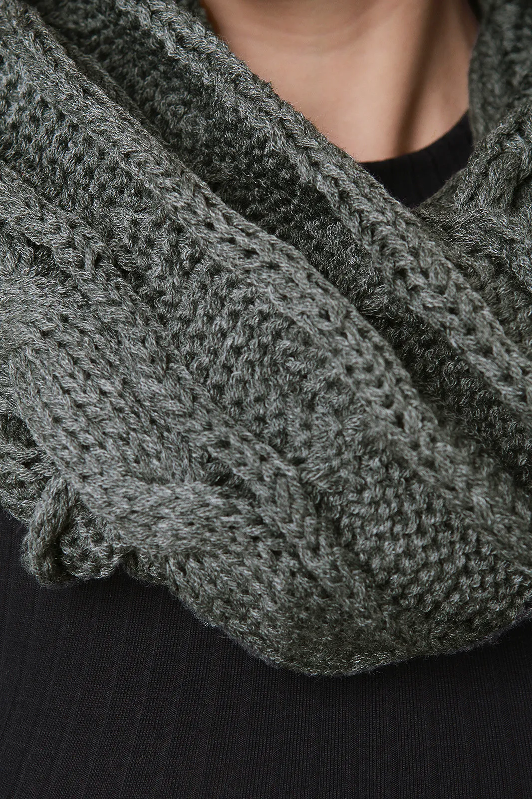 Interwoven Crochet Infinity Scarf
