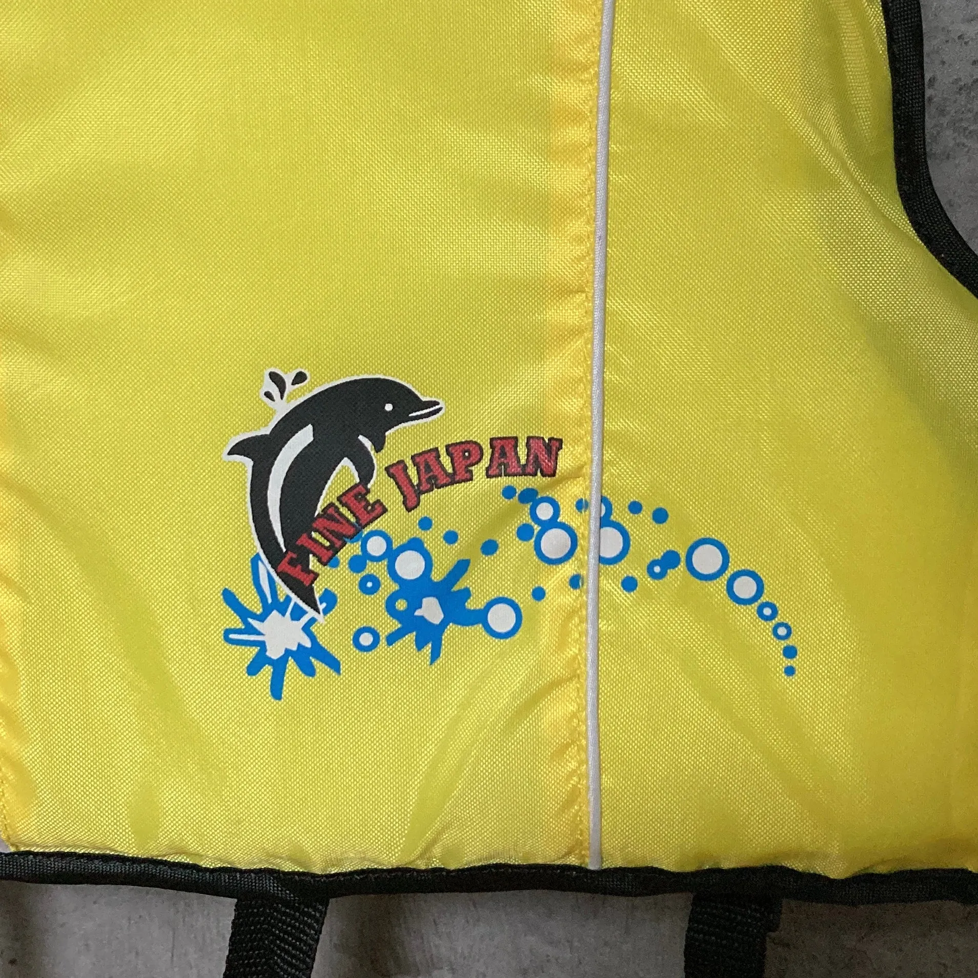 kids life jacket yellow