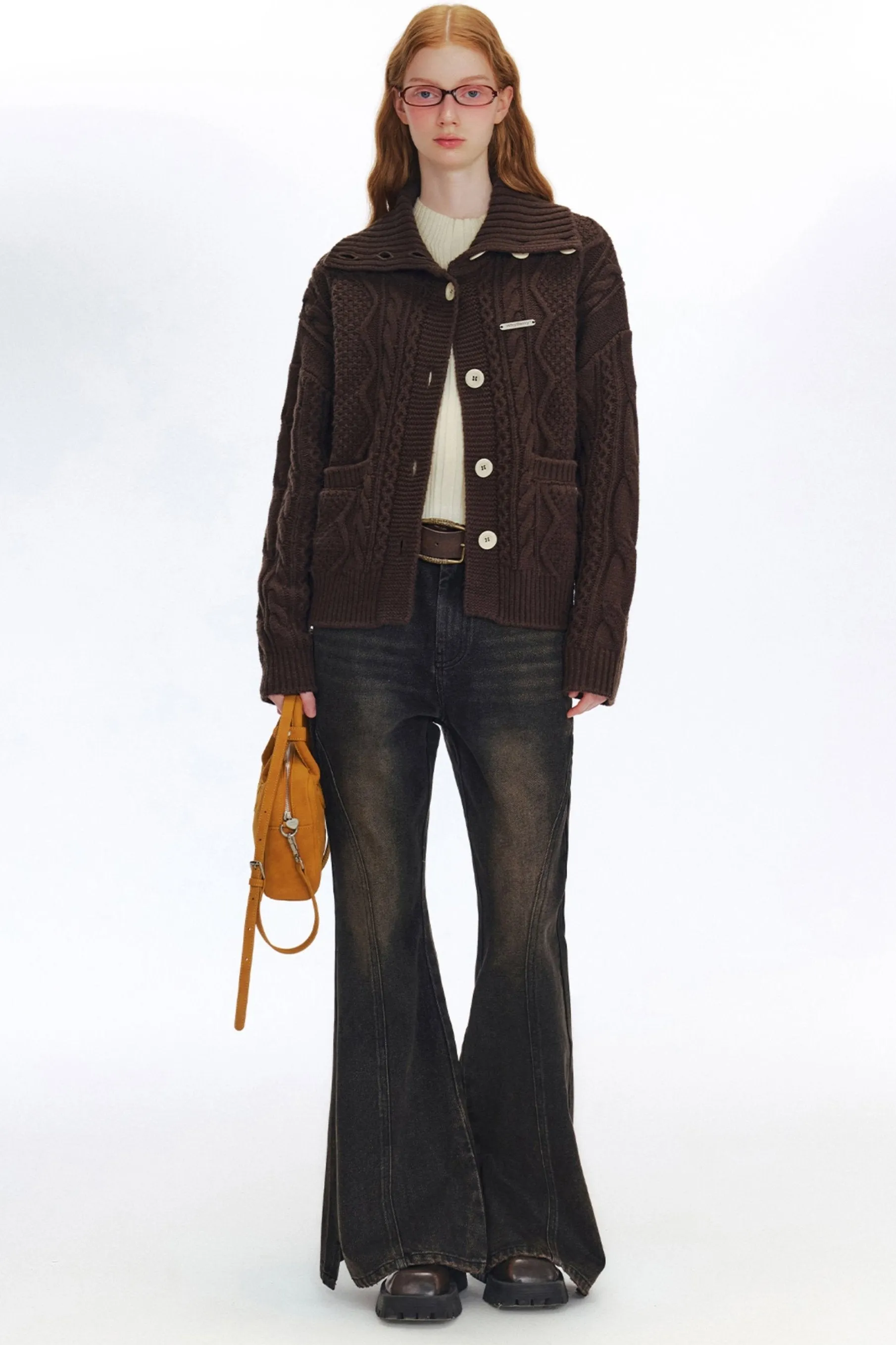 Leg Essence Cheats Flared Denim Pants