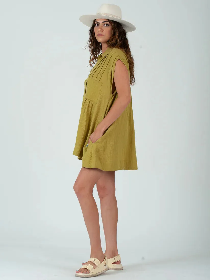 Lucca Couture GABRIELA Button Down Tunic Top in Avo