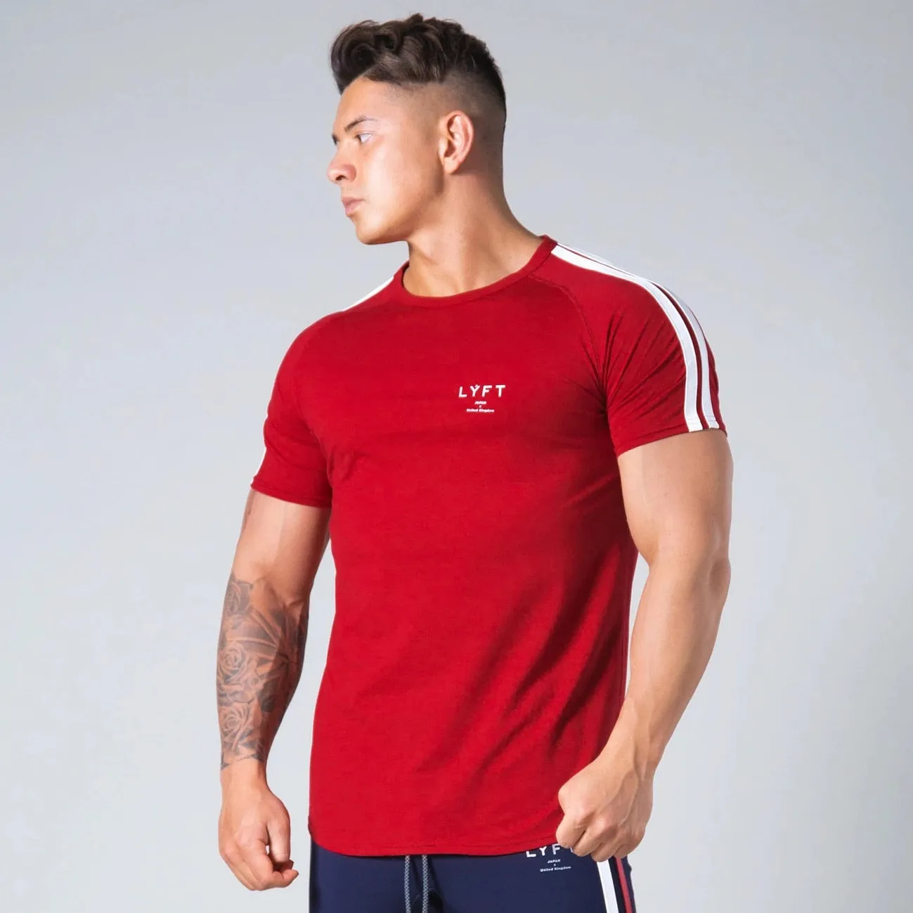 Men's Running Sport T-shirt Skinny Cotton Slim Shirts Gym Fitness Training.