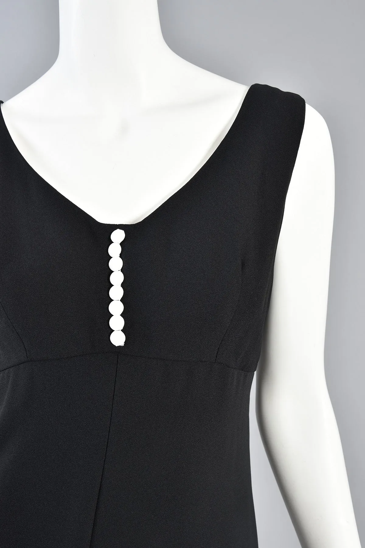 Monochrome 1960s Colorblock Carwash Dress