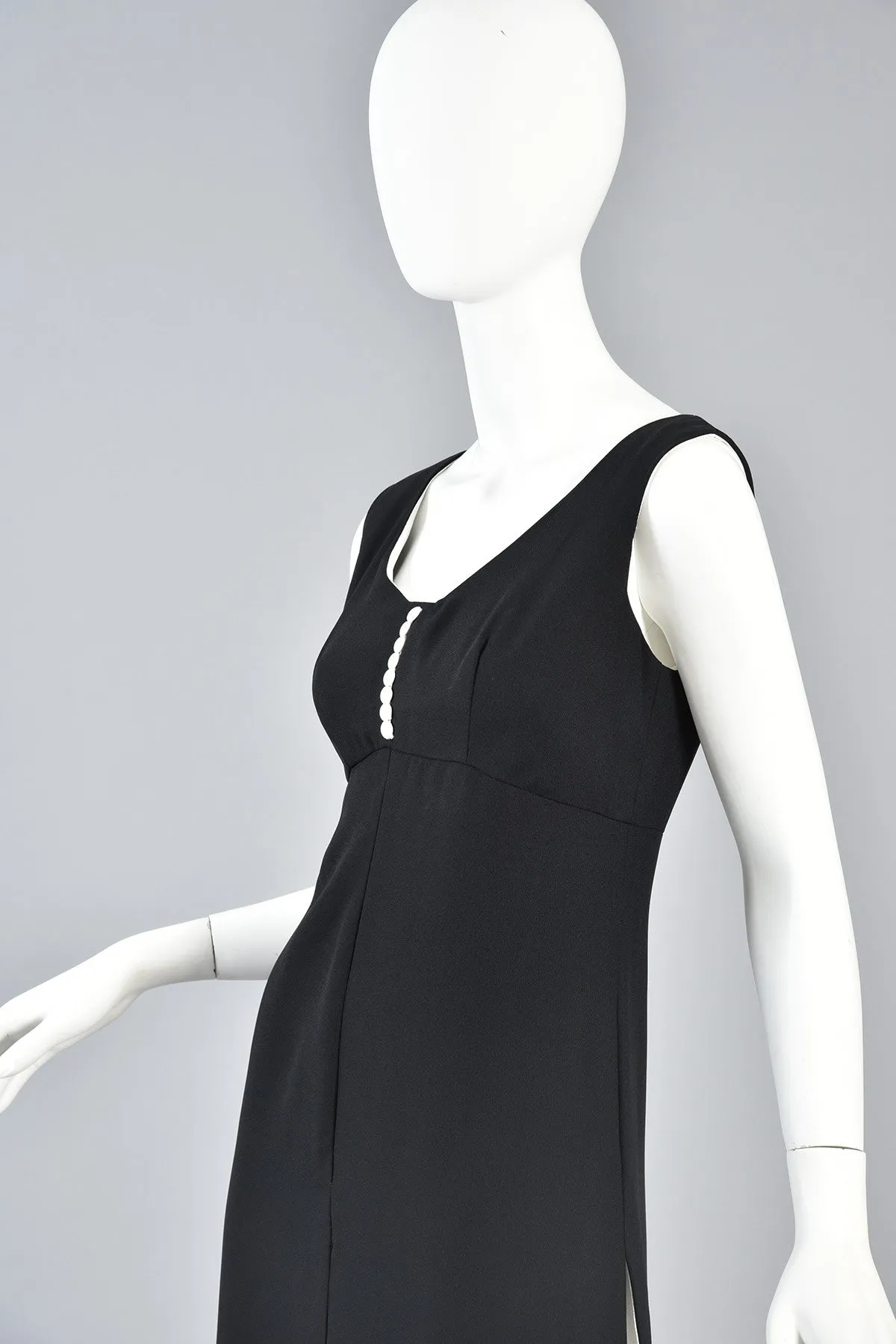 Monochrome 1960s Colorblock Carwash Dress