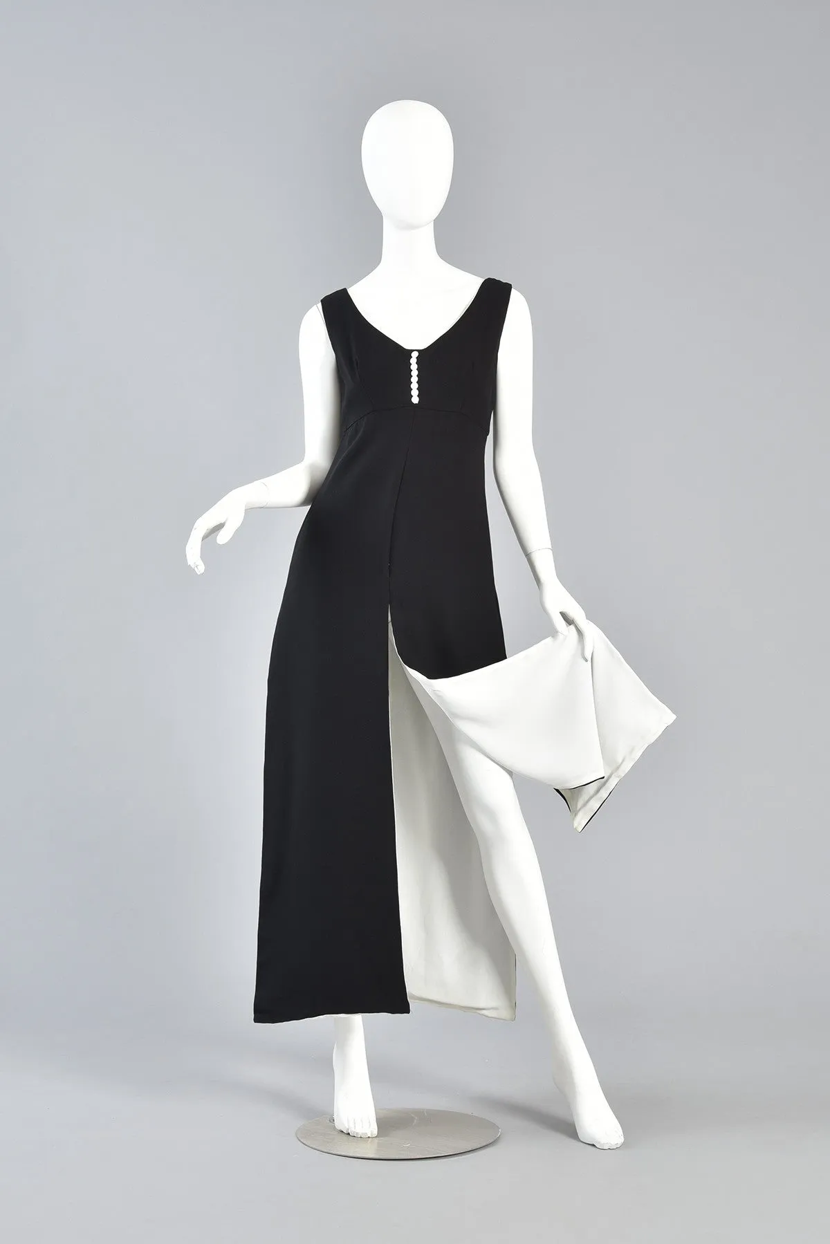 Monochrome 1960s Colorblock Carwash Dress