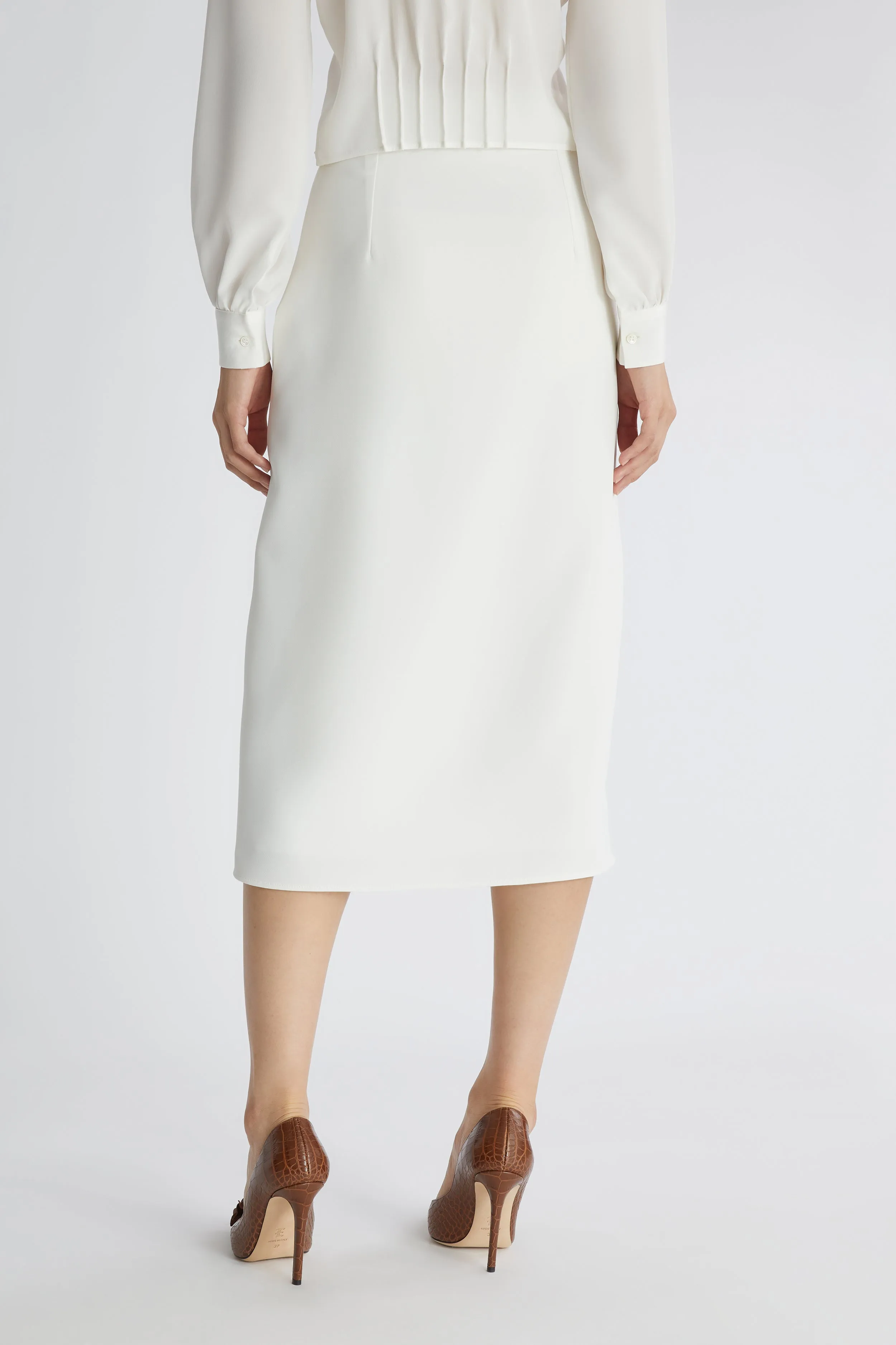 Pencil skirt with smock stitch