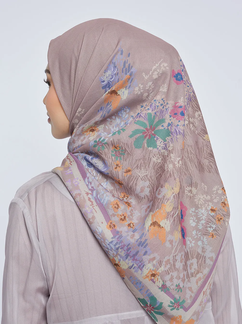 PRIMAVERA SIGNATURE SCARF WALNUT
