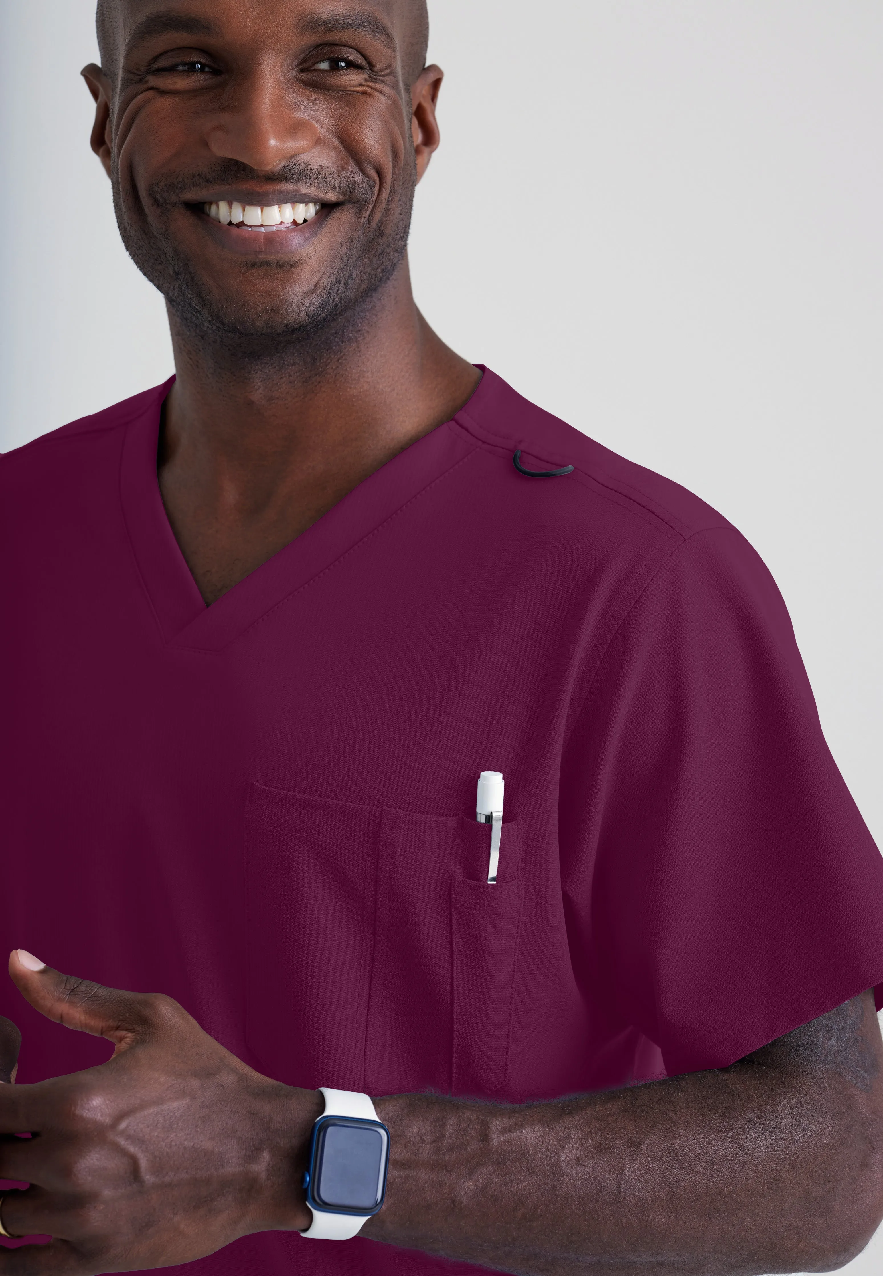 Structure 1-Pocket V-Neck Scrub Top