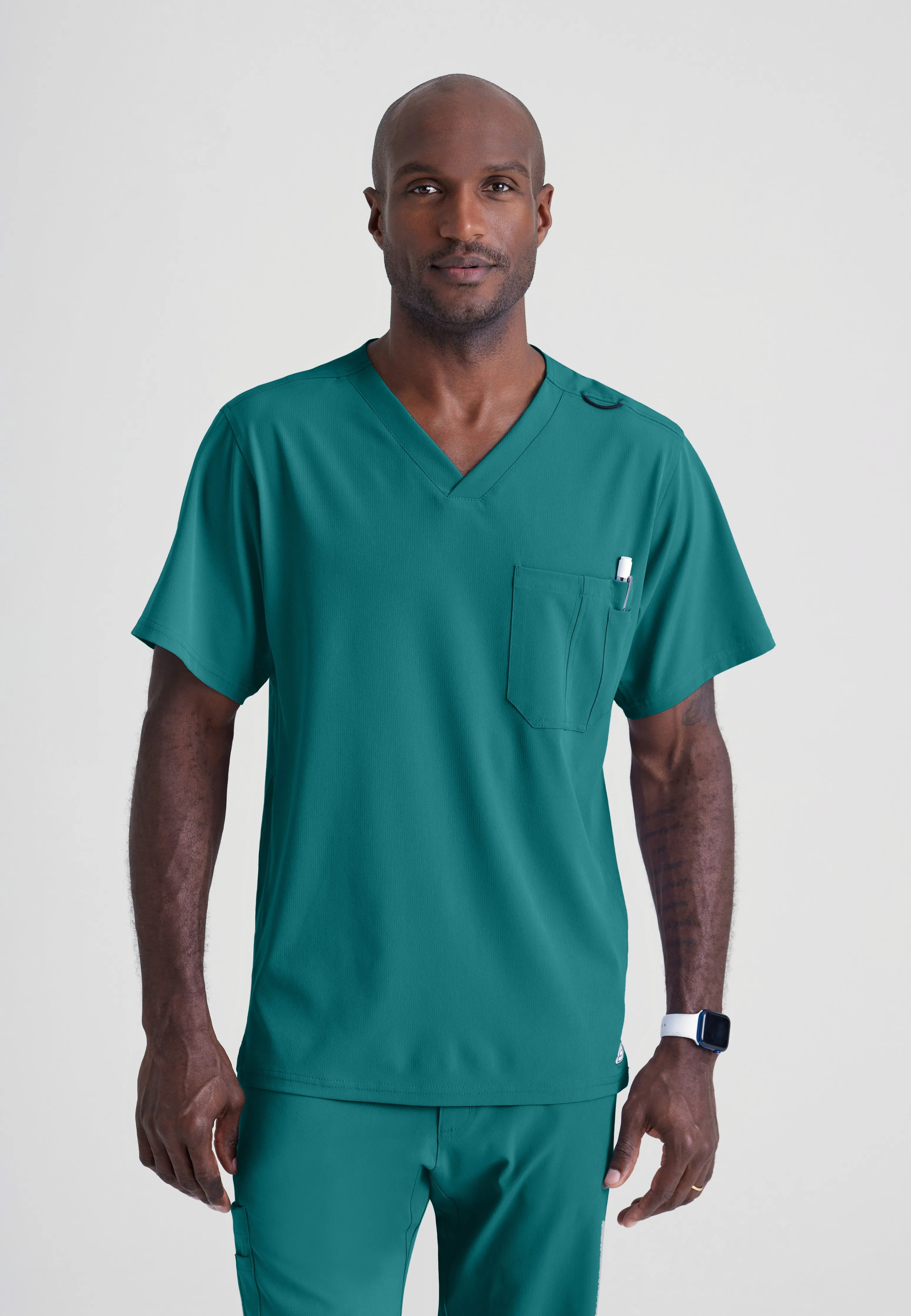 Structure 1-Pocket V-Neck Scrub Top