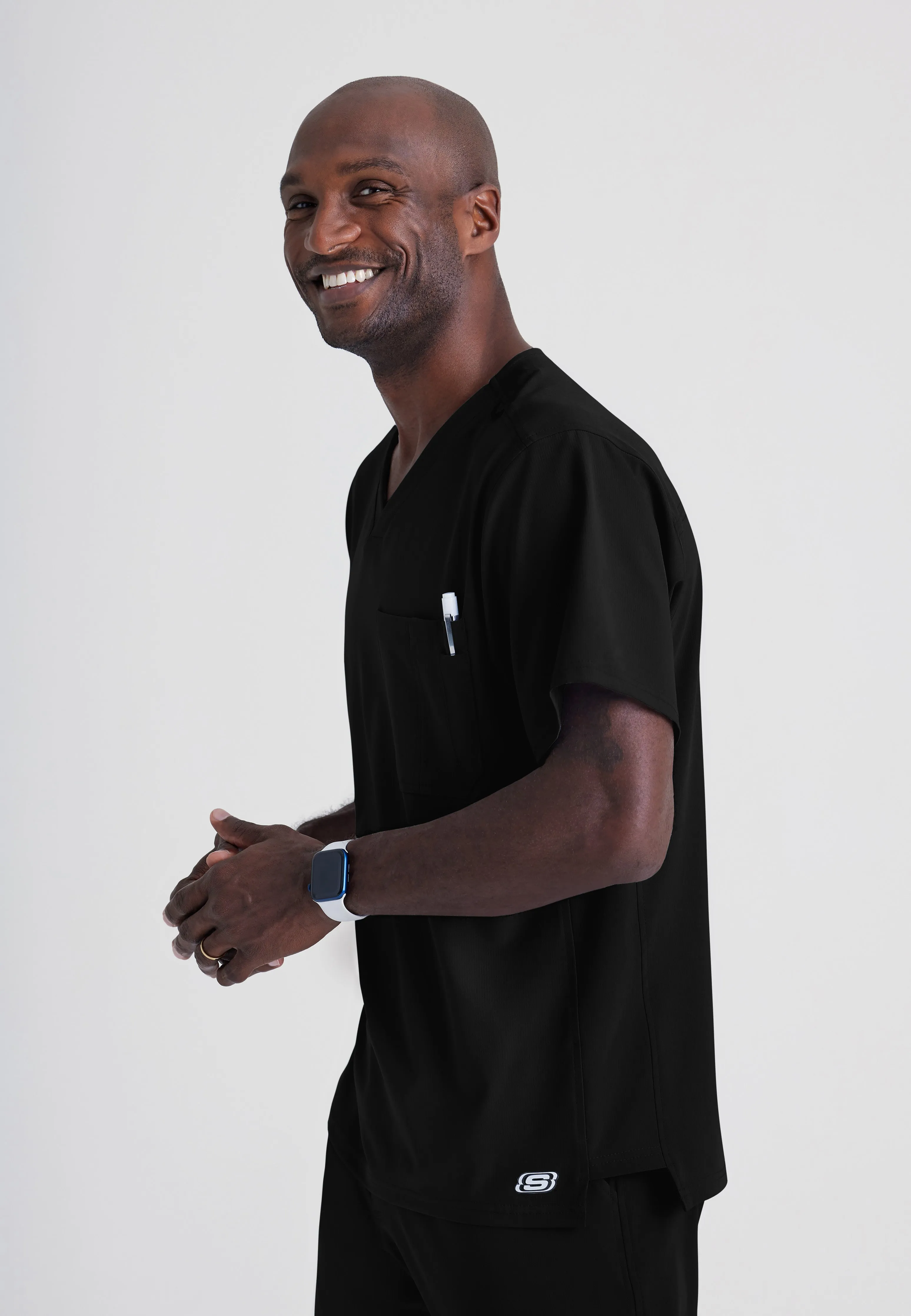 Structure 1-Pocket V-Neck Scrub Top