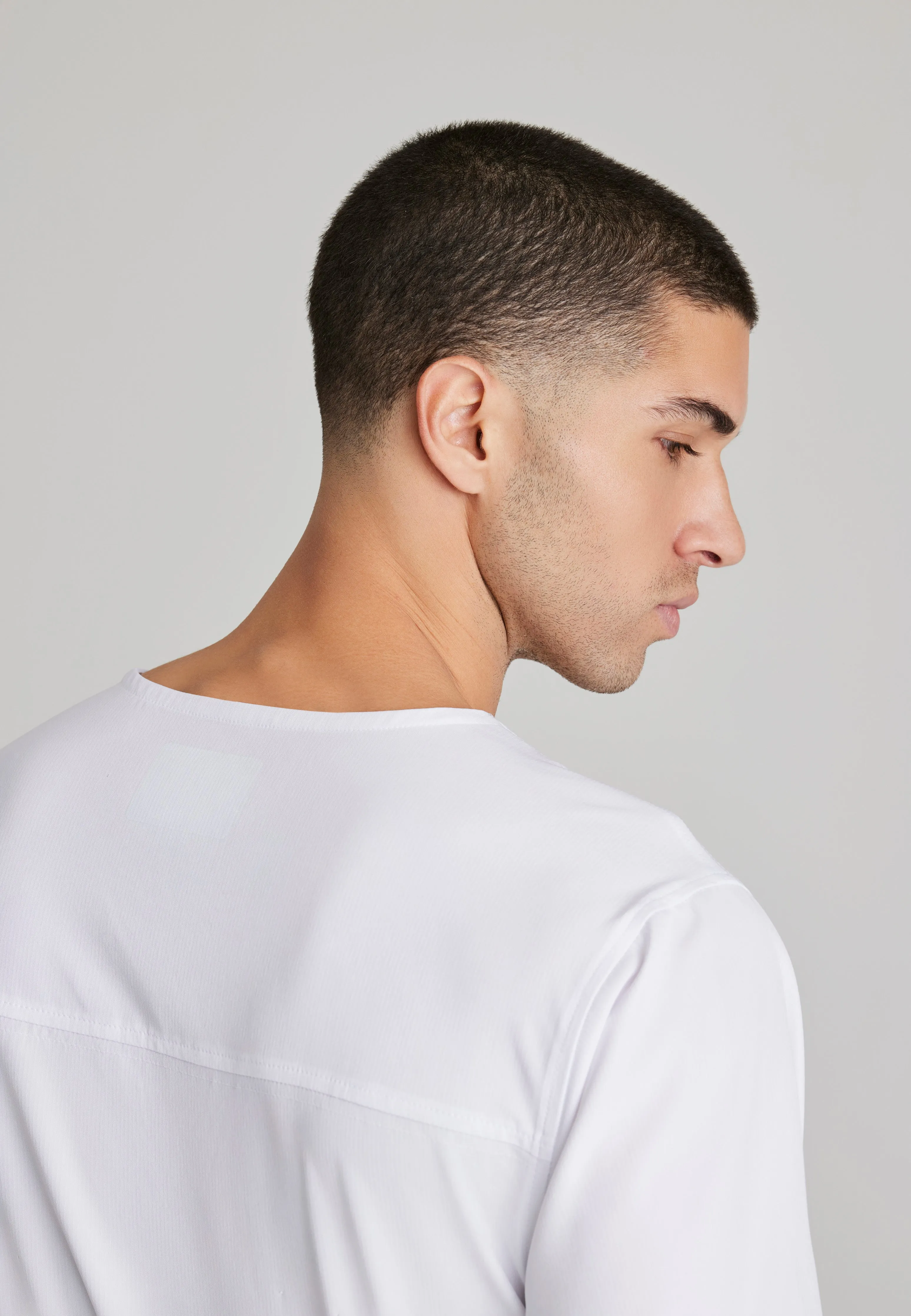 Structure 1-Pocket V-Neck Scrub Top