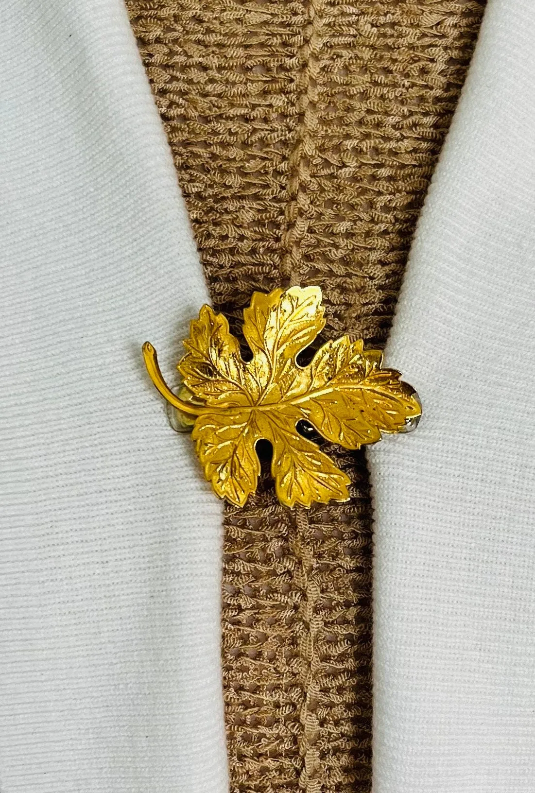 Sweater Clips Leaf Sweater Clip for Cardigan Clasp for Dress Waist Cincher Cinch Clip Cosplay Jewelry Birthday Gift for Her by Fabulici