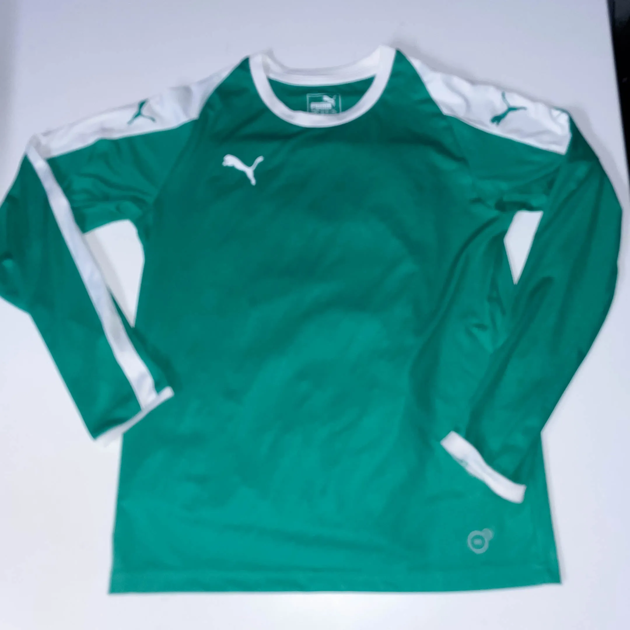 Vintage Long sleeve medium Puma jersey green