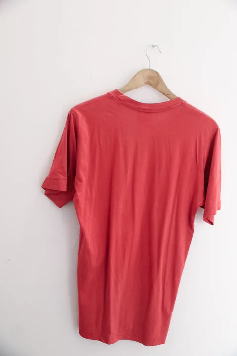 Vintage red Adidas big logo printed mens medium tees