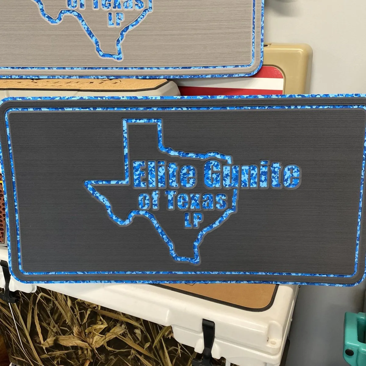 YETI LINE - DG/AQ